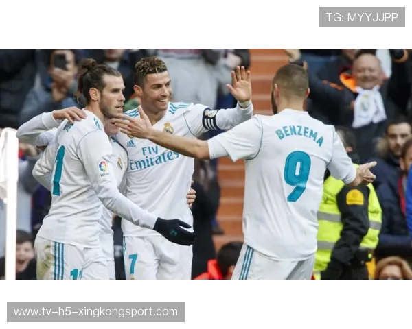 皇马前场哑火，姆巴佩与维尼被球迷推上风口浪尖