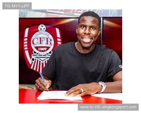 山东泰山祖马协防补位及时，解围一脚踢出禁区外